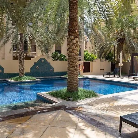 Appartement Trophy 2Br Aladdin Estate W Burj Khalifa View à Dubaï Extérieur photo